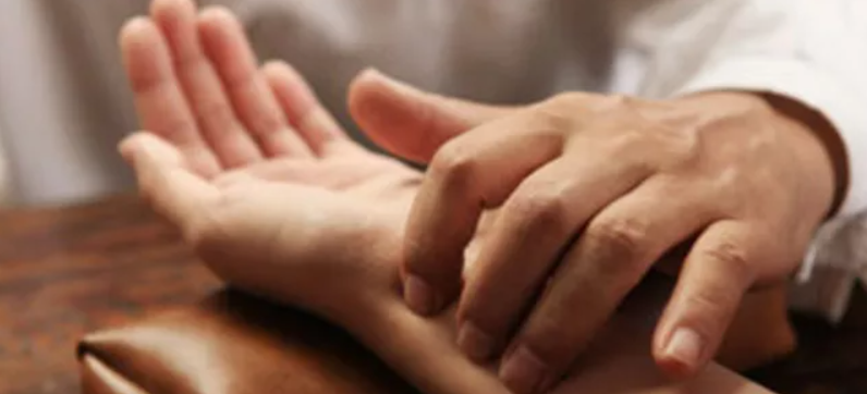 Interview with Dr. Abhishek Mishra – “Regular Pulse Diagnosis Prevents Illness”